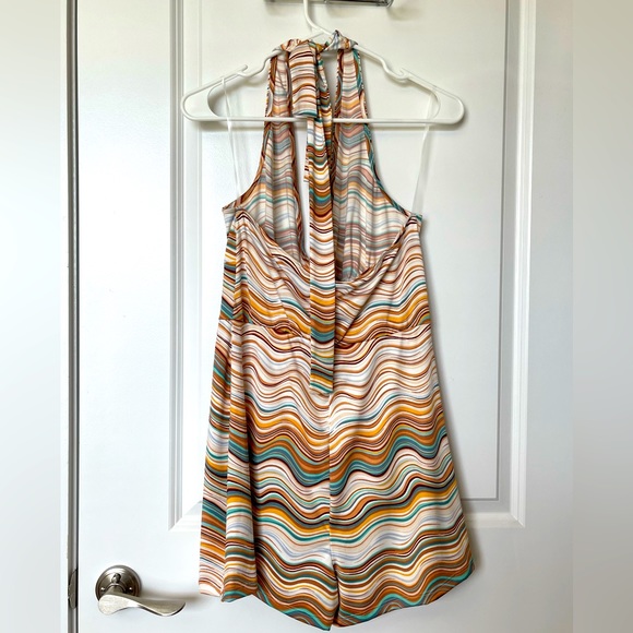 NWT Psychedelic SummerShorts Romper Jumpsuit Wavy Lines Backless V-neck Stretchy - Picture 2 of 3